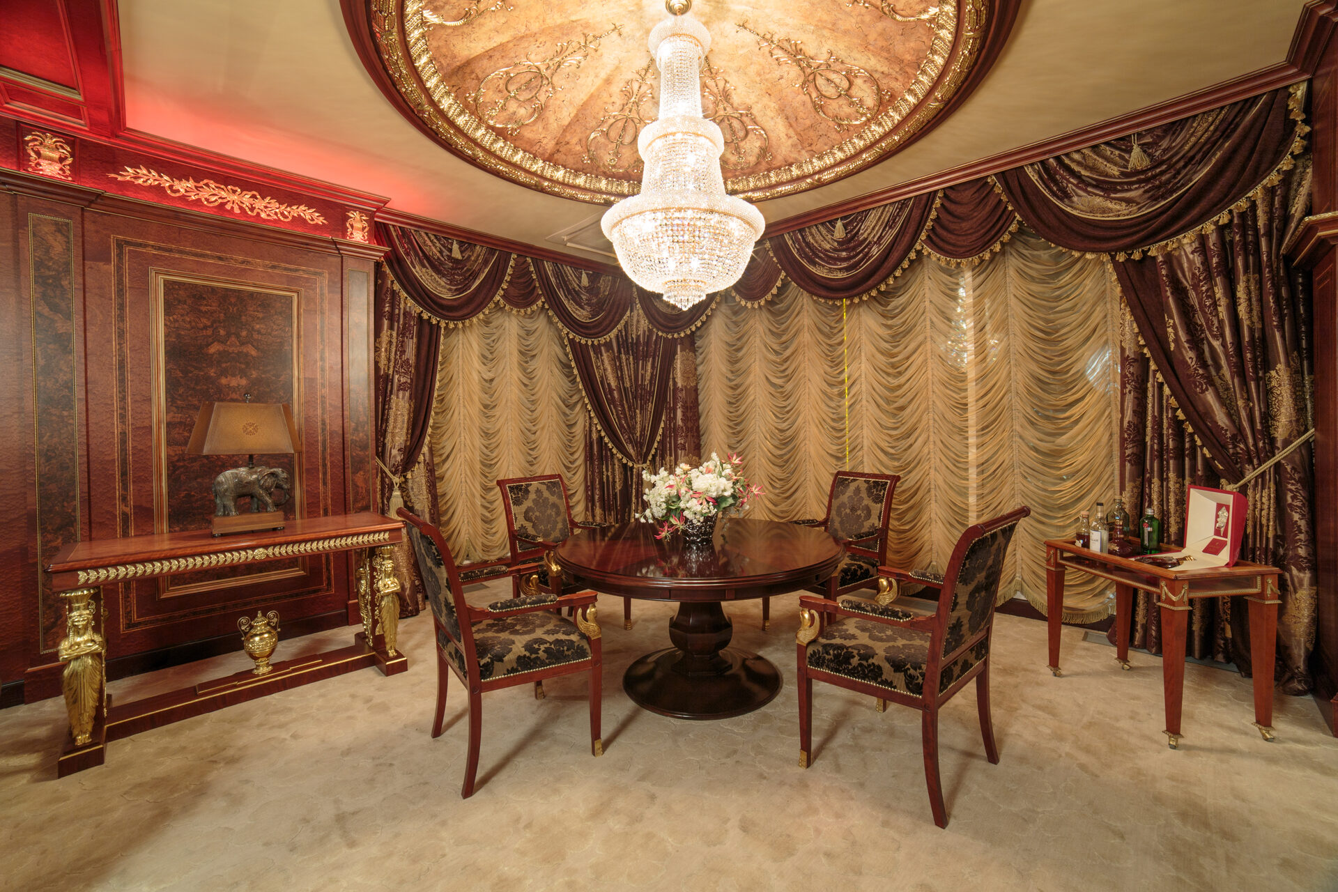 Royal Suite